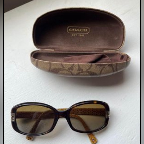 Coach sunglasses - Picture 1 of 3